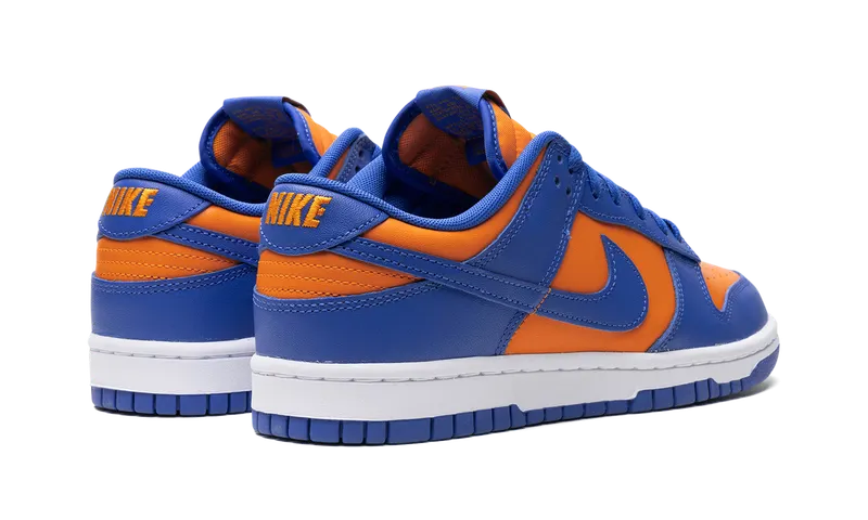 Nike Dunk Low “Knicks” (DV0833-800)