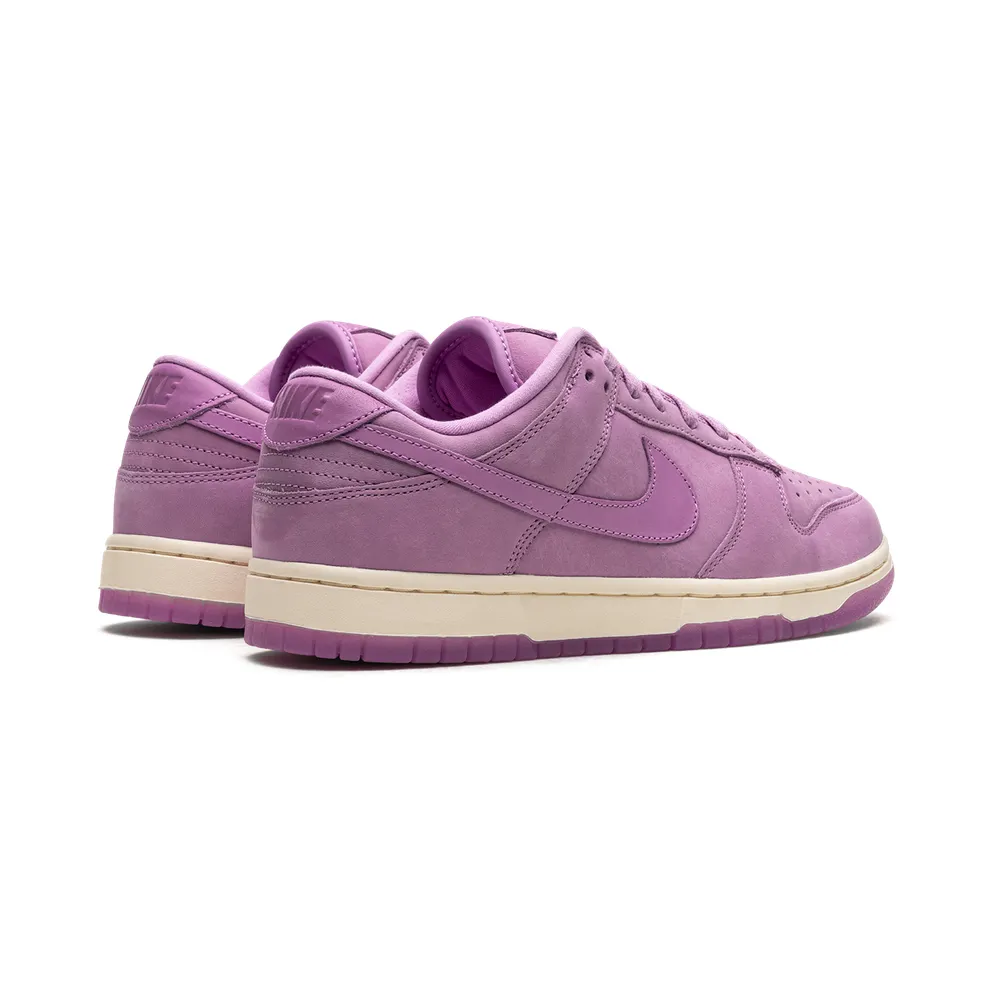 Nike DUNK LOW “Rush Fuchsia” (DV7415-500)