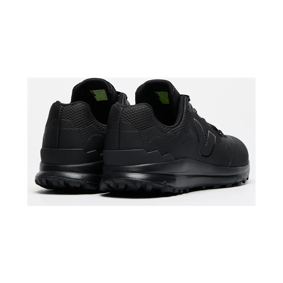 VEJA Fitz Roy – Black (FT1803771)