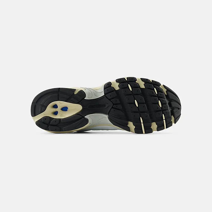 new-balance-530 MR530EC