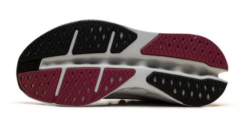 on-cloudsurfer 3WF30224290
