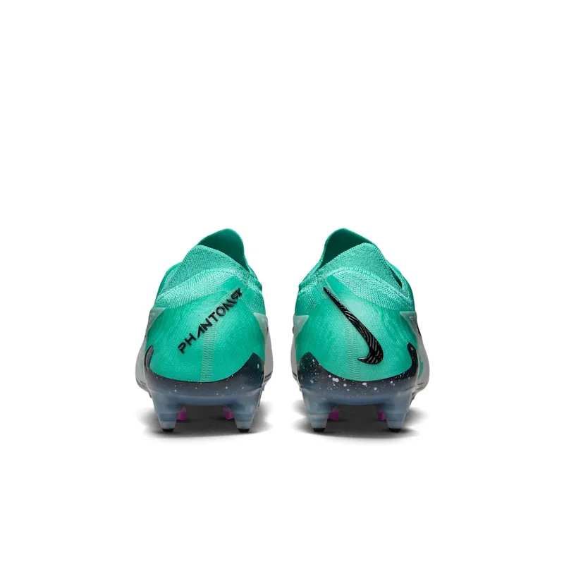 Nike Gripknit Phantom GX Elite SG-Pro “Peak Ready Pack” (DD9443-300)