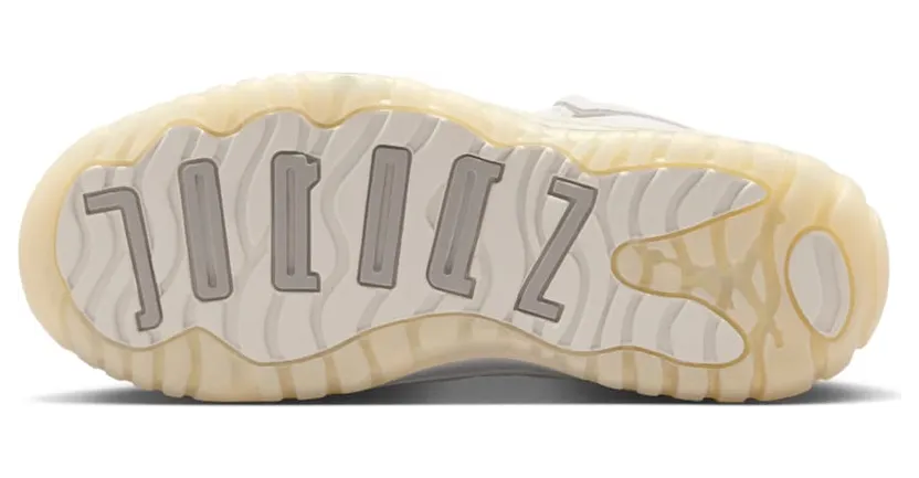 air-jordan-11 DO3857-110
