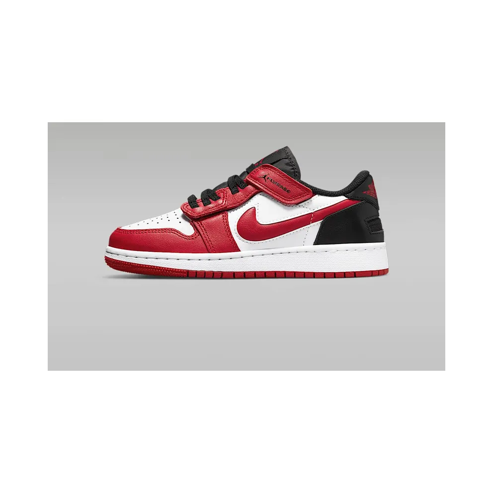 Air Jordan 1 Low FlyEase Older Kids’ White (DN4639-163)
