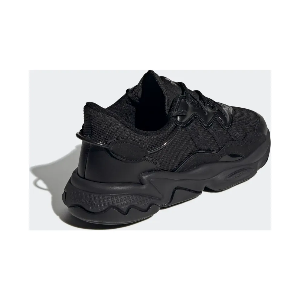 adidas OZWEEGO Core Black / Core Black / Core Black (FX6028)