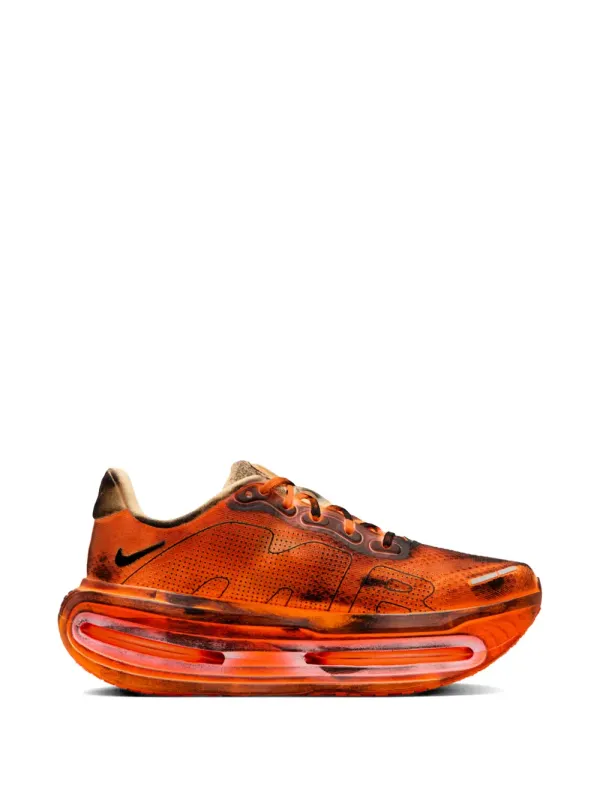Nike x Melitta Baumeister Vomero Premium sneakers – Orange (IQ7166)