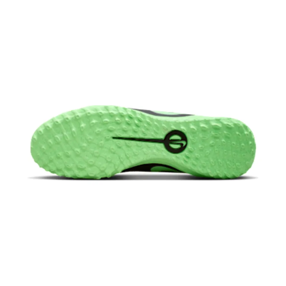 Nike Tiempo Maestro Club Turf Low-Top “Black / Illusion Green” (IB4482-001)