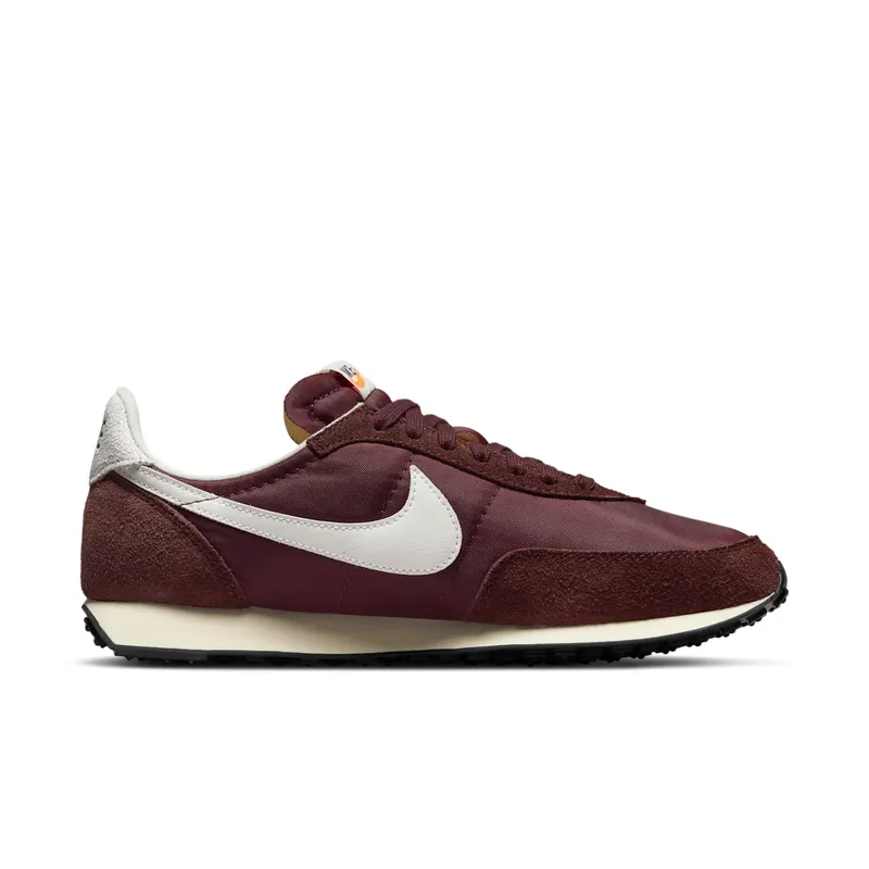 Nike Waffle Trainer 2 Burgundy Crush (DM0180-600)