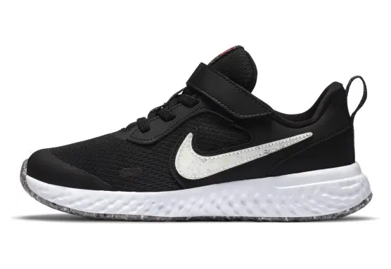 Nike Revolution 5 SE Schwarz (CZ6522-005)