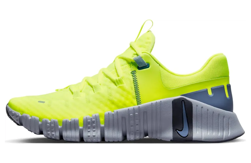 Nike Free Metcon 5 DV3949-700