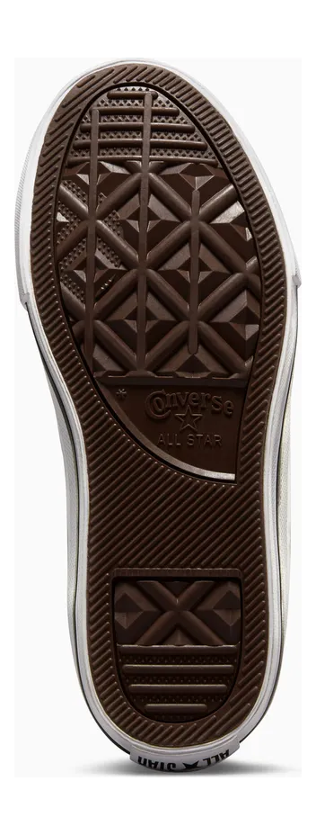 converse-chuck-taylor-all-star A03832C