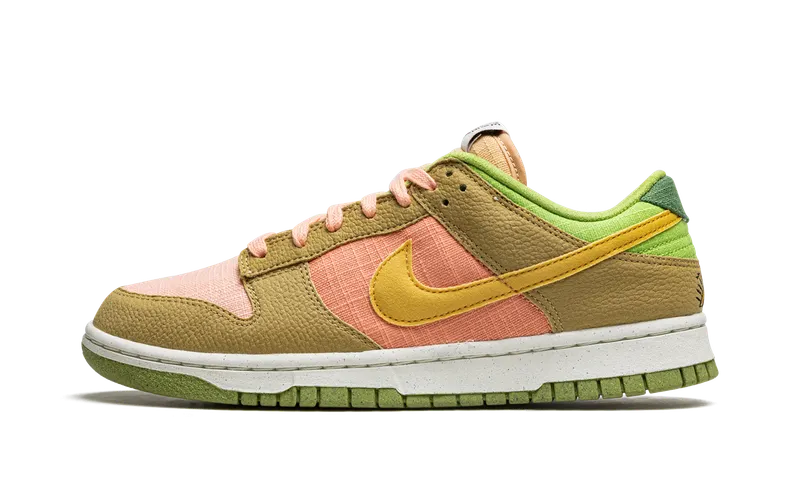 Nike Dunk Low “Sun Club” (DM0583-800)