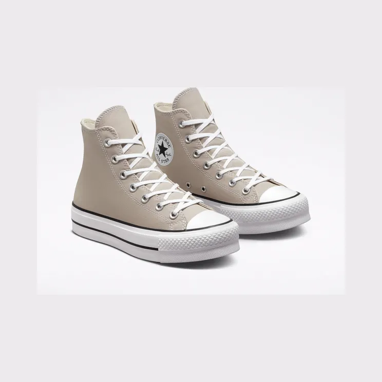 converse-chuck-taylor-all-star A02432C