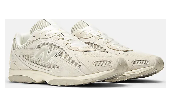 New Balance 204L “Sea Salt”: moeiteloos clean, elke dag (4)
