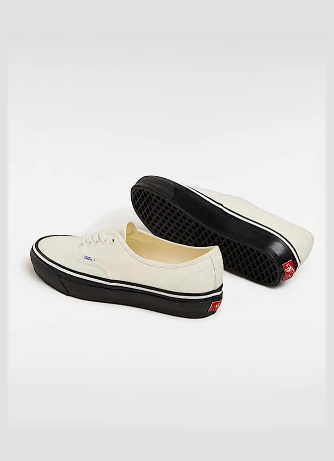 vans-authentic VN000EBNYB2