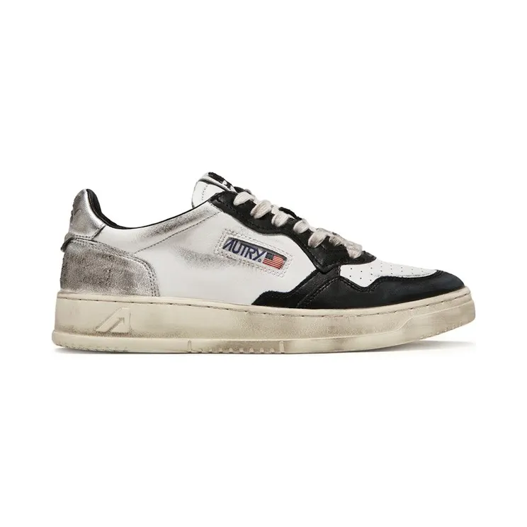 Autry Medalist Leather Low Super Vintage White Black Silver (AVLW-SV11)