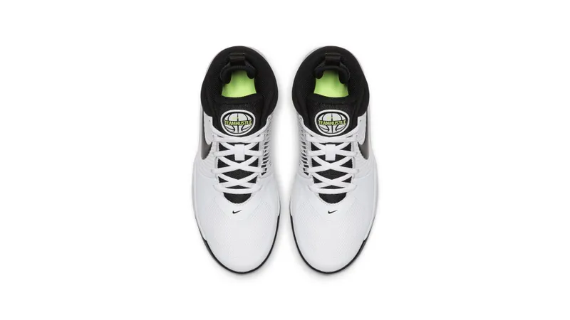 Nike Team Hustle D 9 Older Kids’ Basketball White (AQ4224-100)