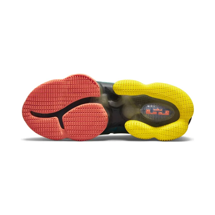 nike-lebron-19 DC9338-400