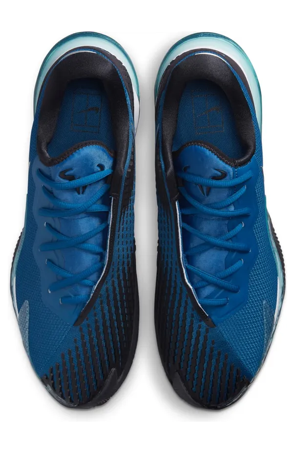 nikecourt DV1773-400