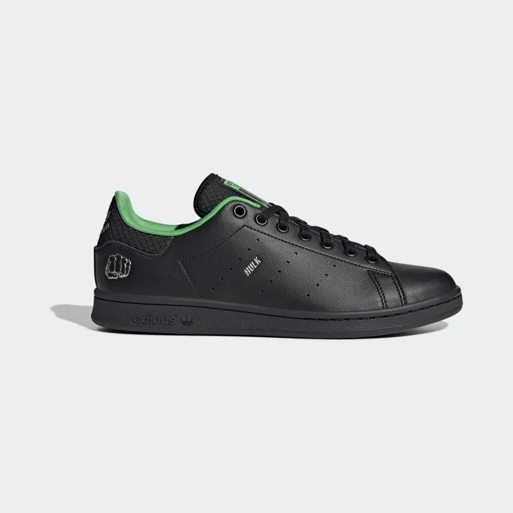 adidas Marvel Stan Smith Core Black / Silver Metallic / Scarlet (GZ5993)