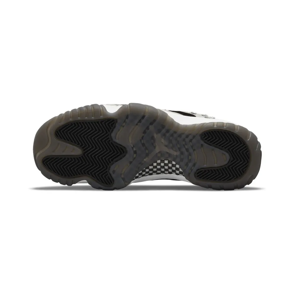 Air Jordan 11 Retro Black (AR0715-010)