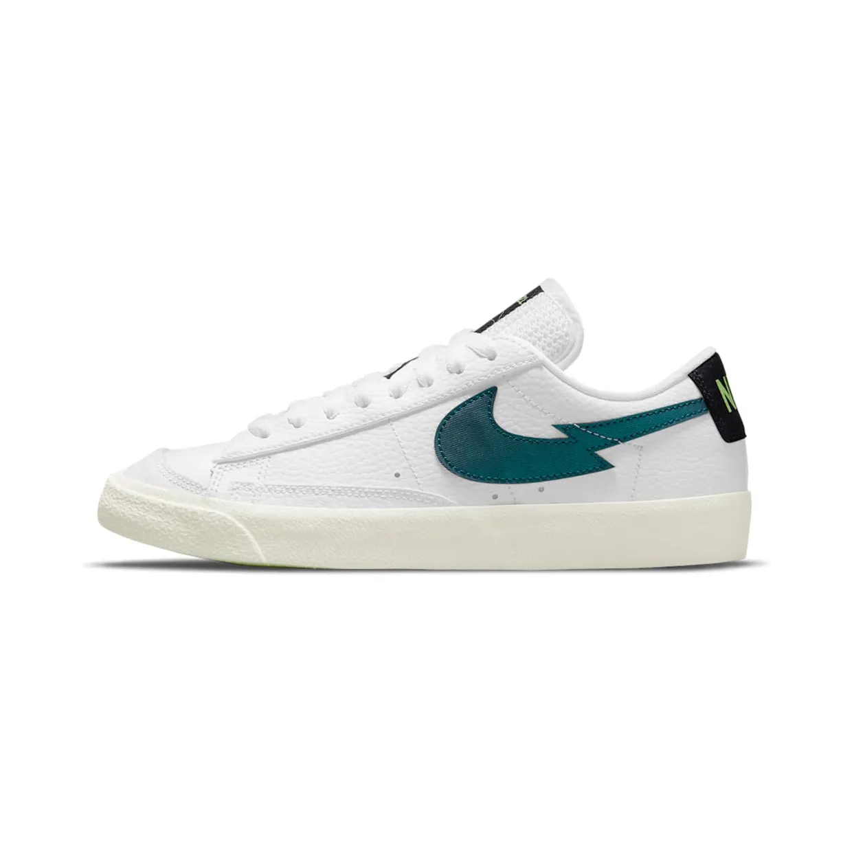 nike-blazer DM8689-100