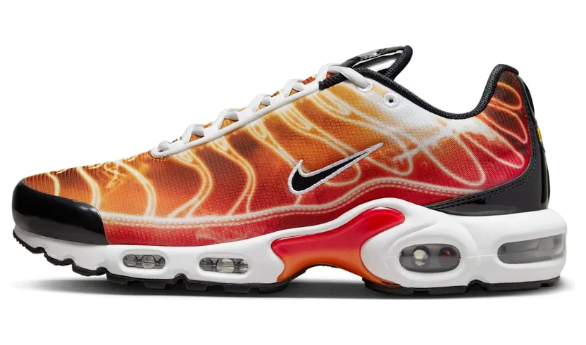 Nike Air Max Plus “Light Photography – Sport Red” (DZ3531-600)