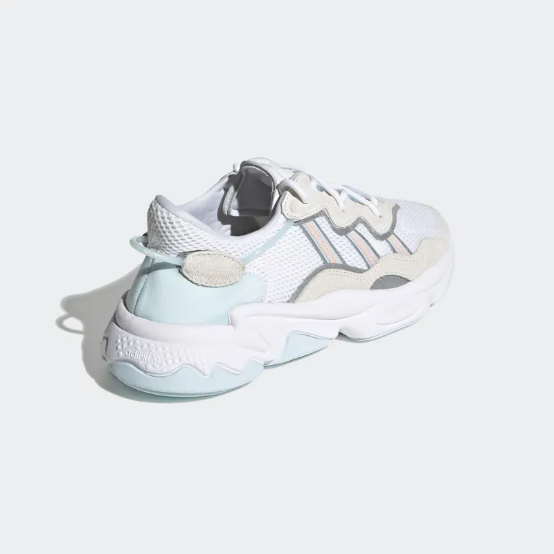 Adidas OZWEEGO Cloud White / Sky Tint / Chalk White (FY3238)