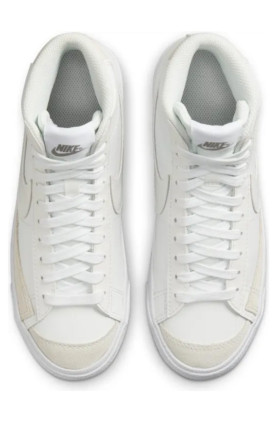 nike-blazer DA4086-104