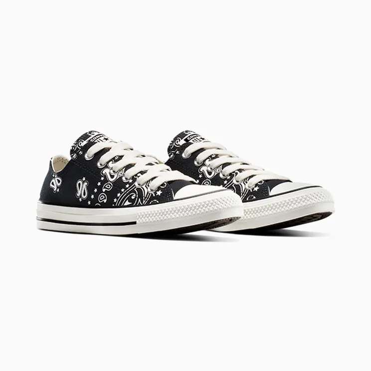 converse-chuck-taylor-all-star A15812C