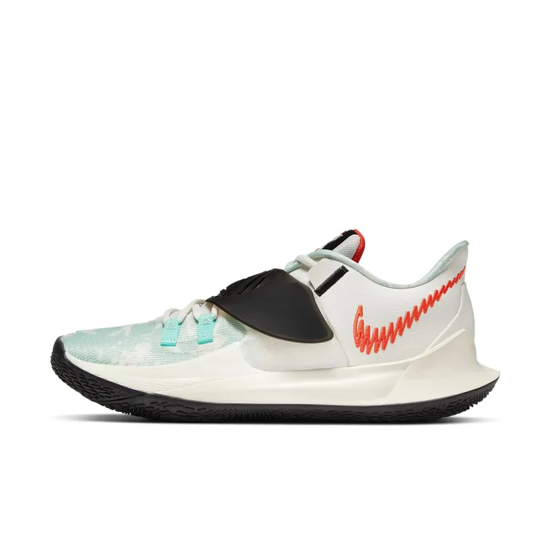 Kyrie Low 3 Basketball White (CJ1286-101)
