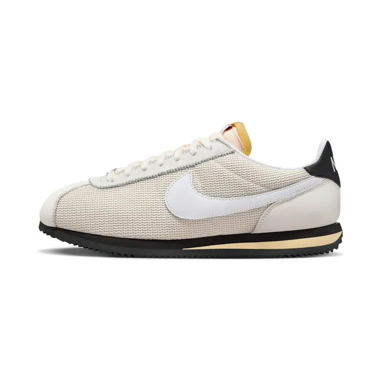 Nike Cortez “Light Orewood Brown / Phantom / Black / White” (FZ4630-100)