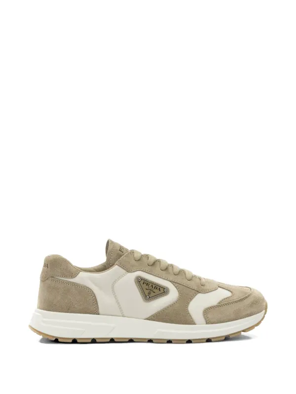 Prada Prax Sneakers aus Wildleder und Re-Nylon – Nude (2EE455LOWF04CRFG000)