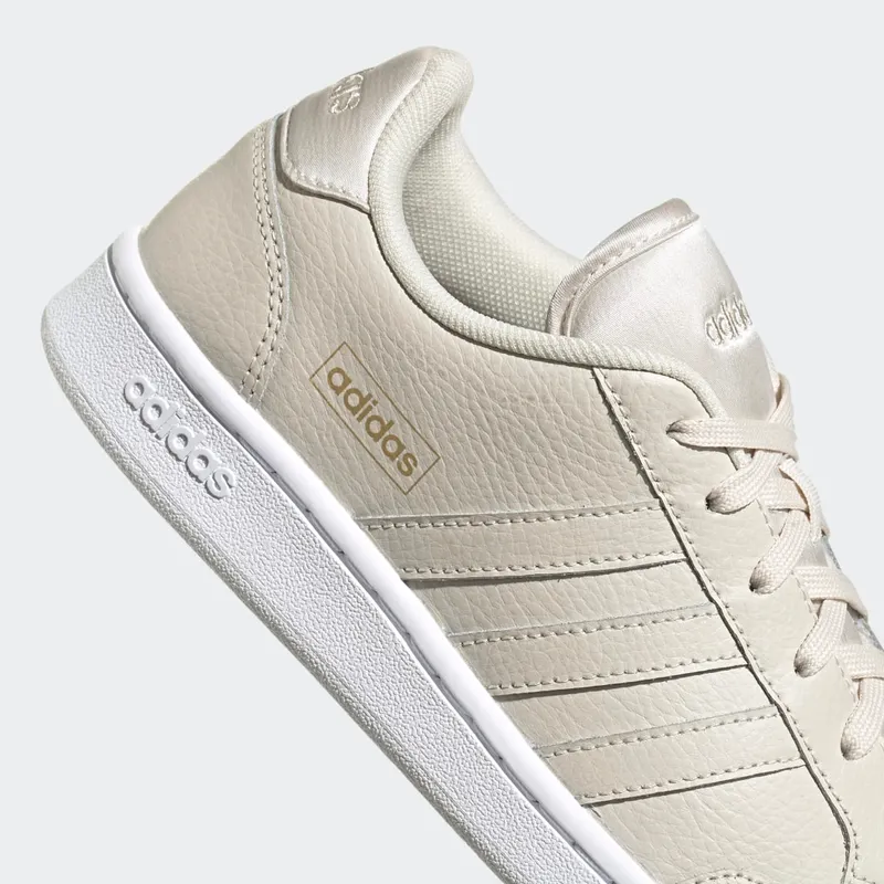 Adidas Grand Court SE Aluminium / Aluminium / Cloud White (FW6695)