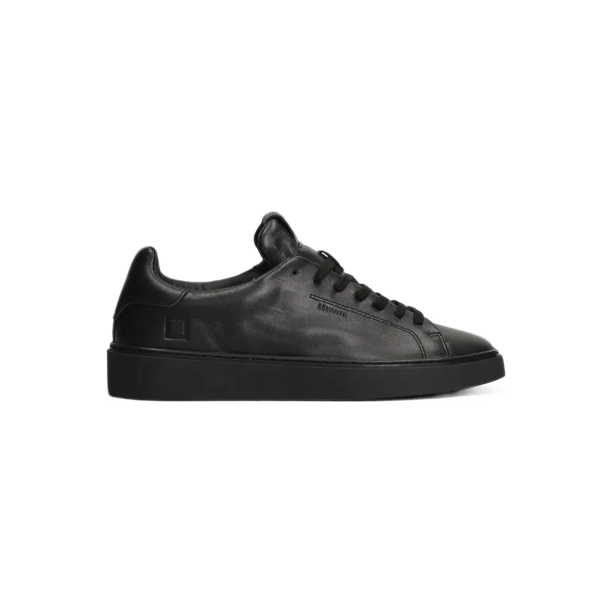D.A.T.E. Levante “Black” (M451LVMNBK)