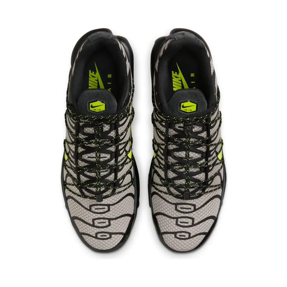 Nike Air Max Plus Utility Black College Grey Volt (FD0670-003)