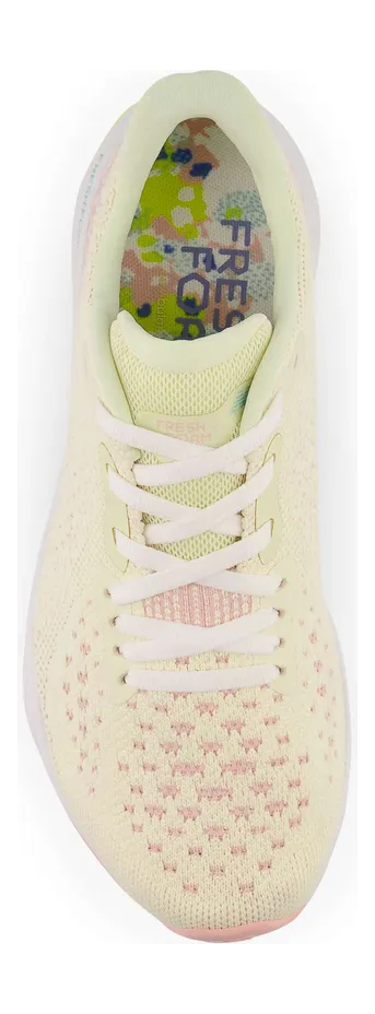 new-balance-sneaker WTMPOWY2