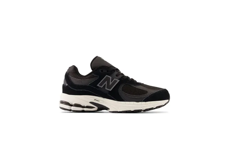 New Balance 2002R GS “Black” (GC2002BK)