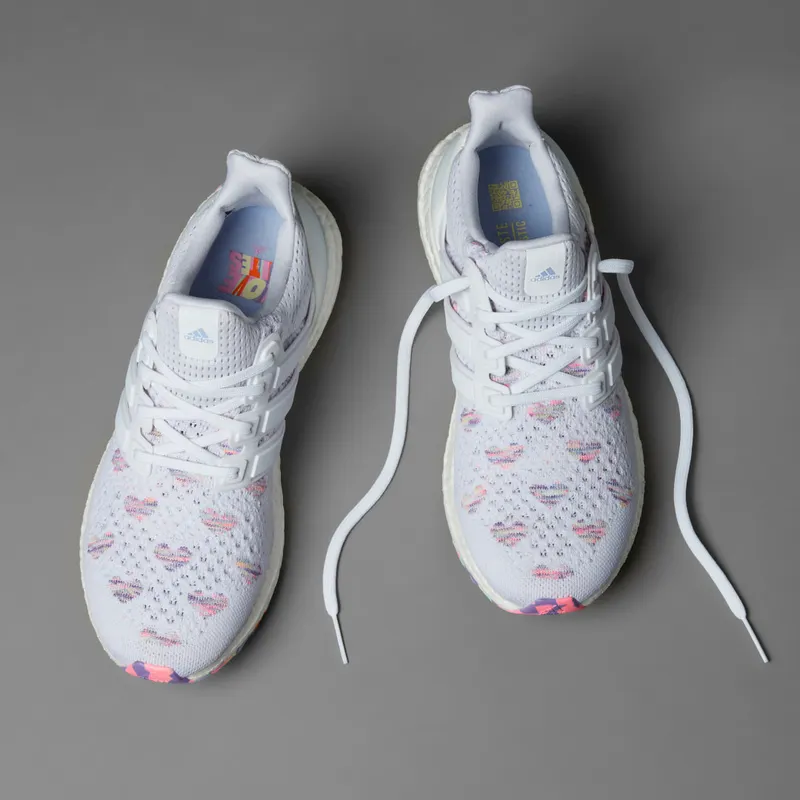 adidas-ultraboost HQ3857