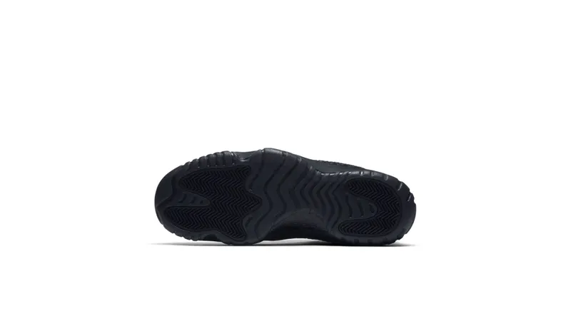 Jordan Future Triple Black Black/Anthracite-Metallic Black-Black (656503-001)