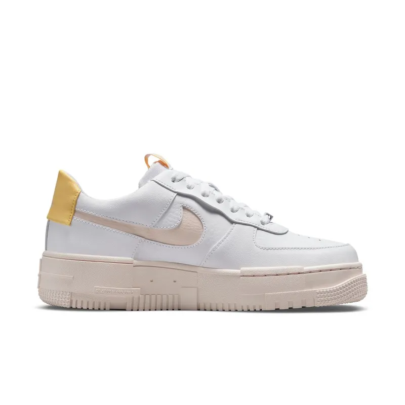 Nike Air Force 1 Pixel Arctic Orange (W) (DM3054-100)