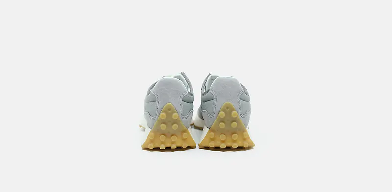 New Balance 327 “Clean Vintage Overcast” (MS327KA1)