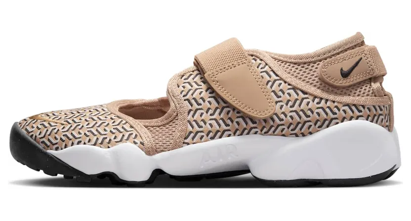 Nike Air Rift United in Victory Hemp (FB2366-200)