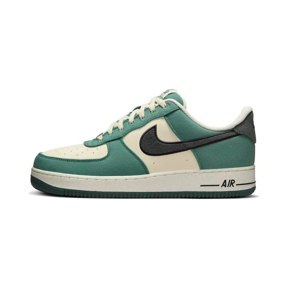 Nike Air Force 1 ’07 Vintage Green (FQ8713-100)
