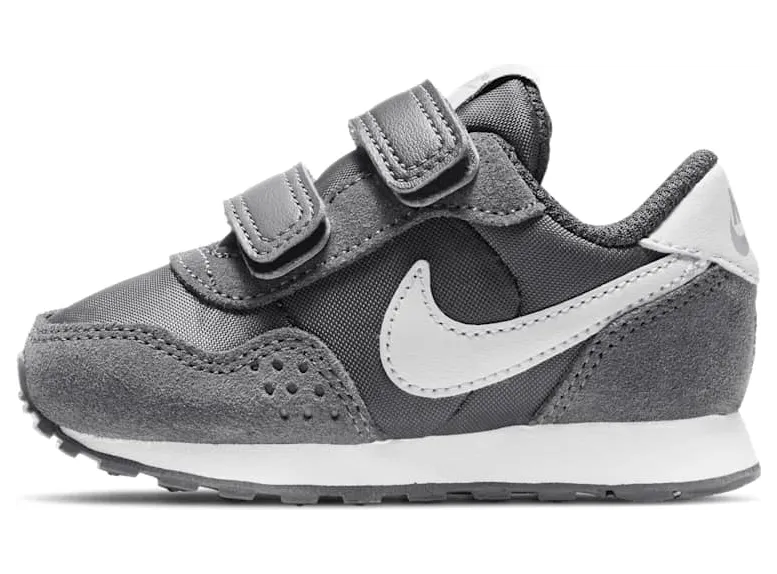 Nike MD Valiant Grijs (CN8560-001)
