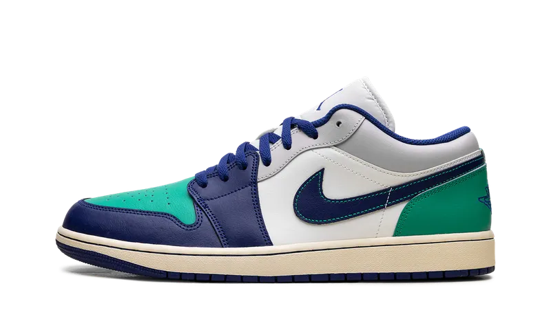 Air Jordan 1 Low “Rare Air” (553558-147)
