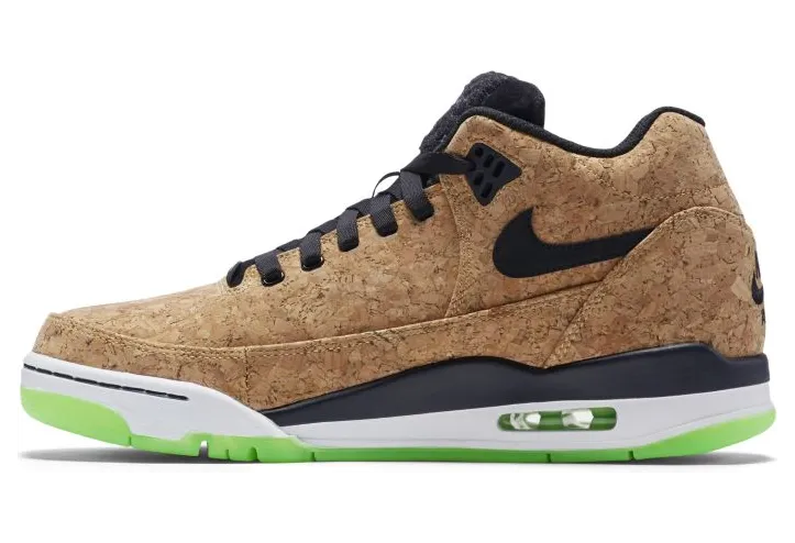 nike-sneaker 748281-100