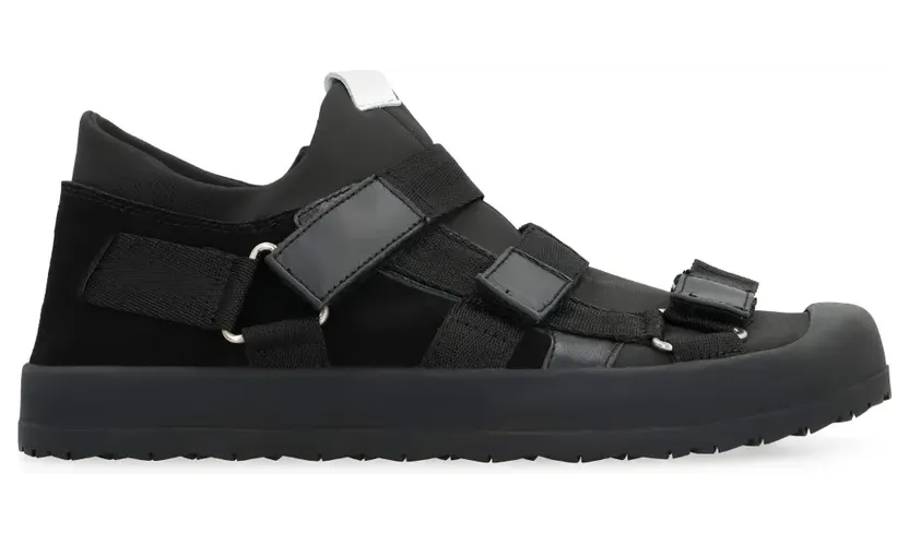 Volta Compostela low-top “Black” (VSFW17FO04782108)