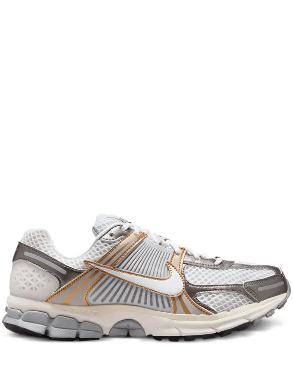 Nike Zoom Vomero 5 PlatinumTint/Metallic Gold Sneakers – Weiß (HJ7247)