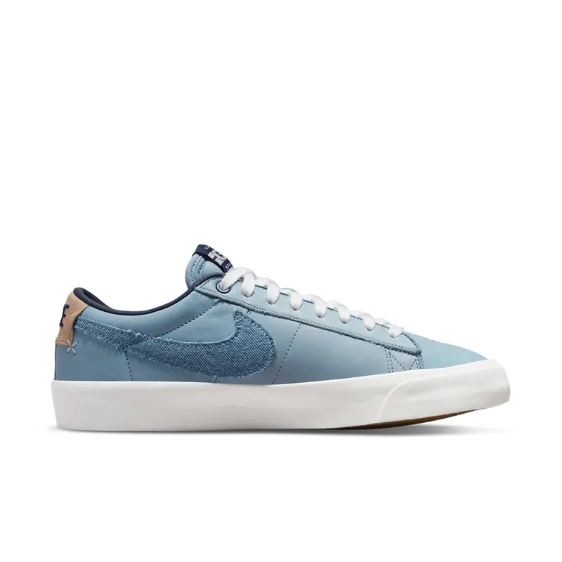 Nike SB Zoom Blazer Low Pro GT Premium Skate White (DM8890-100)